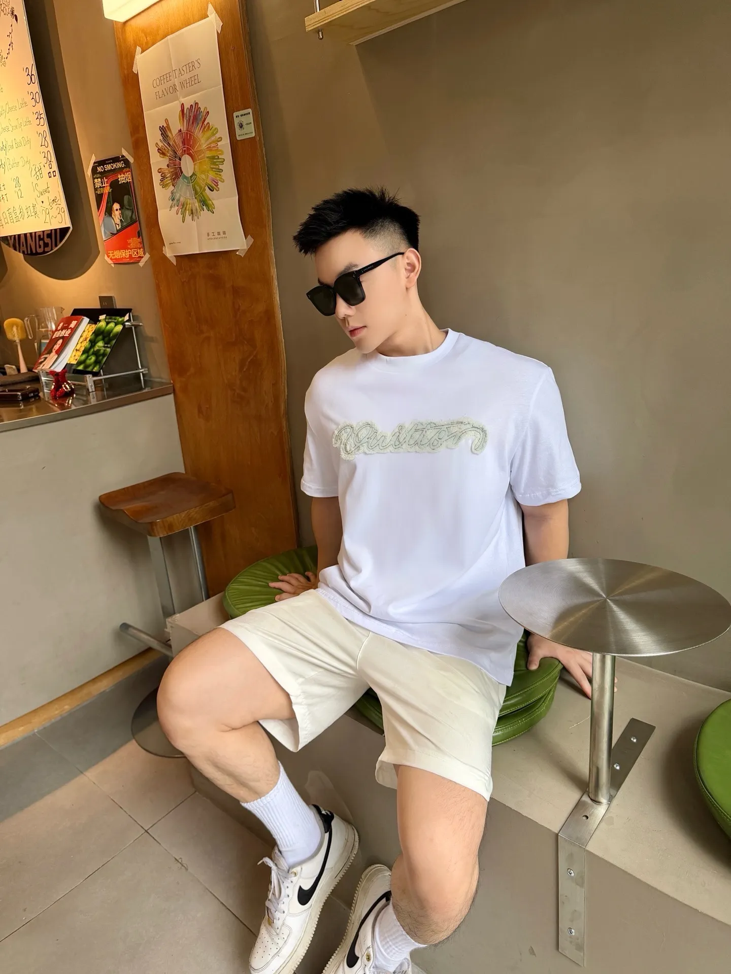 Louis Vuitton/